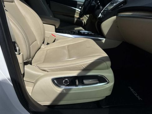 Used 2020 Acura MDX FWD w/ Technology Package image 11
