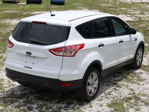 Used 2016 Ford Escape S FWD image 11