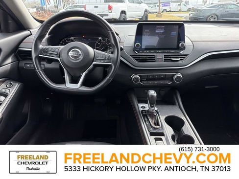 Used 2022 Nissan Altima 2.5 SR image 19