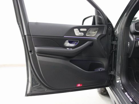 New 2026 Mercedes-Benz GLS 450 GLS 450 image 15