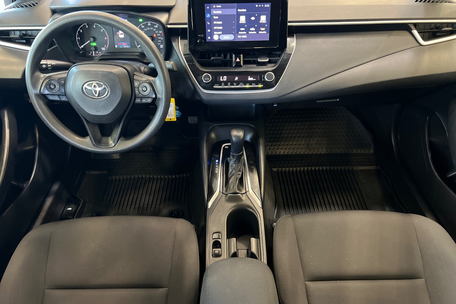 Used 2024 Toyota Corolla LE FWD image 12