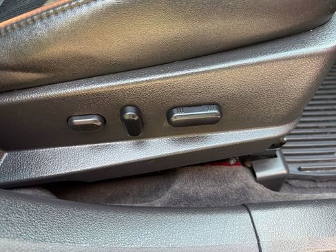 Used 2012 Lincoln MKZ FWD image 38