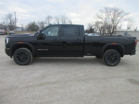 New 2026 GMC Sierra 3500 AT4 w/ AT4 Premium Plus Package image 10