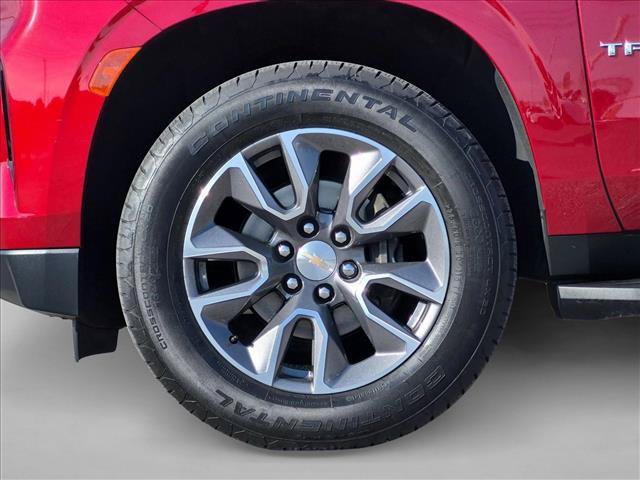 Used 2024 Chevrolet Tahoe LT w/ LT Signature Package RWD image 22