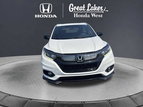 Used 2019 Honda HR-V Sport image 3