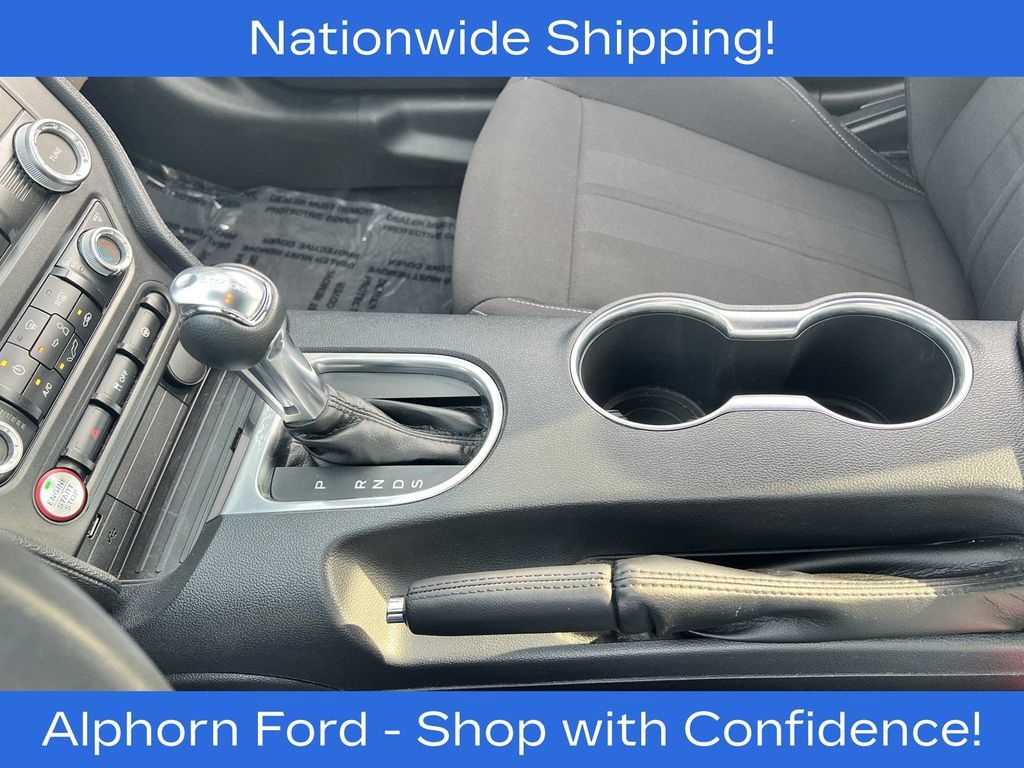Certified 2022 Ford Mustang Coupe RWD image 19