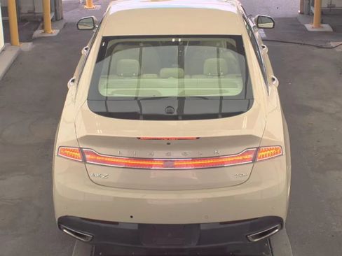 Used 2014 Lincoln MKZ Hybrid w/ Equipment Group 202A Reserve FWD image 3