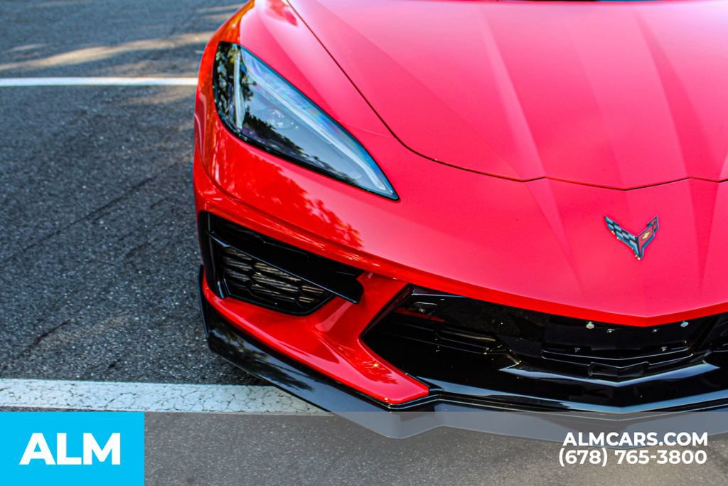 Used 2020 Chevrolet Corvette Stingray Preferred Cpe w/ 2LT Preferred Equipment Group RWD image 11