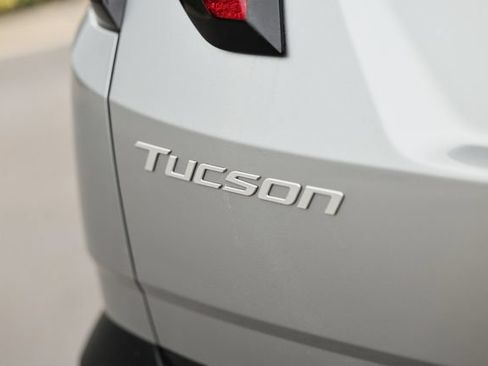 Used 2025 Hyundai Tucson SEL AWD/4WD image 9