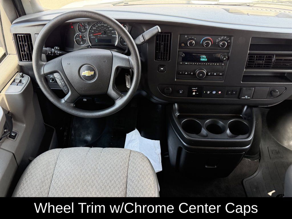 Used 2025 Chevrolet Express 3500 LT w/ LT Preferred Equipment Group RWD image 13