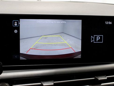 Certified 2025 Hyundai Tucson SE AWD/4WD image 2