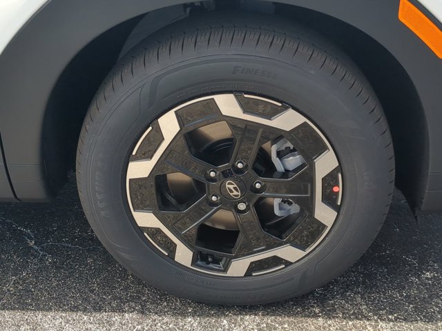 Certified 2025 Hyundai Santa Fe SEL FWD image 11