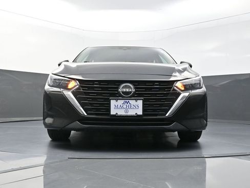 Used 2024 Nissan Sentra SV FWD image 23
