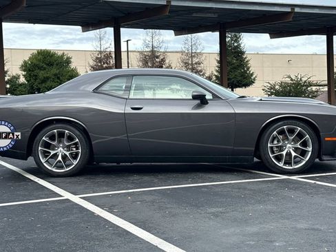 Used 2023 Dodge Challenger GT image 7