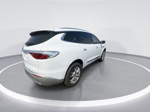 Used 2023 Buick Enclave Essence w/ Experience Buick Package FWD image 8