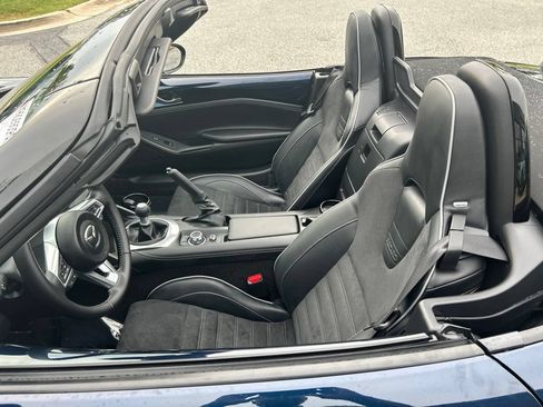Used 2025 MAZDA MX-5 Miata Club w/ Brembo/BBS Recaro Package RWD image 41
