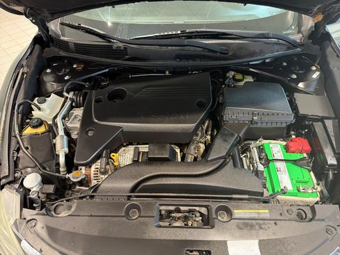 Used 2017 Nissan Altima 2.5 SR image 10