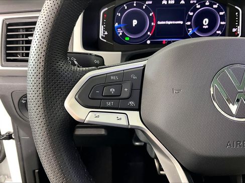 Used 2023 Volkswagen Atlas SEL Premium AWD/4WD image 35