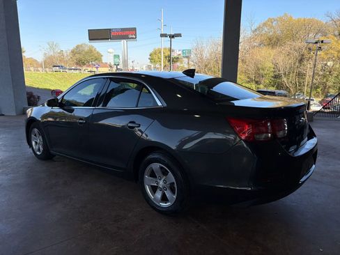 Used 2015 Chevrolet Malibu LT image 4