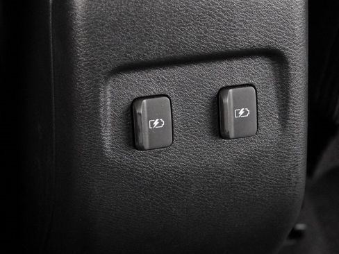 Certified 2024 Nissan Kicks SV w/ Interior Electronics Package image 37