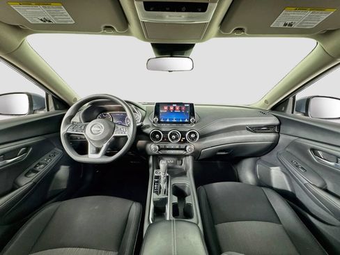 Used 2024 Nissan Sentra SV FWD image 16