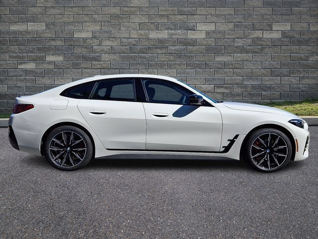New 2026 BMW 430i xDrive w/ M Sport Package AWD/4WD image 7