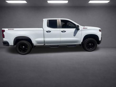 Used 2019 Chevrolet Silverado 1500 Custom Trail Boss w/ Custom Convenience Package AWD/4WD image 14