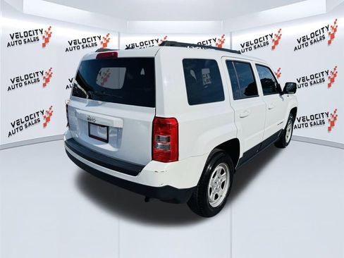 Used 2017 Jeep Patriot Sport w/ Power Value Group image 3