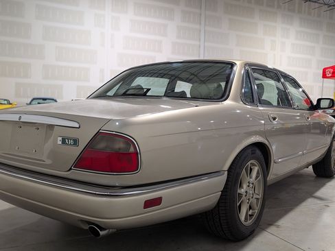 Used 1996 Jaguar XJ6 RWD image 14