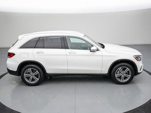 Used 2022 Mercedes-Benz GLC 300 4MATIC image 4