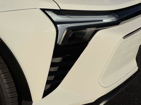 New 2025 Chevrolet Blazer EV LT AWD/4WD image 25
