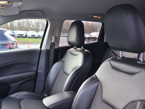 Used 2019 Jeep Compass Latitude image 7