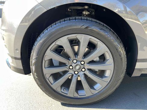 Used 2018 Land Rover Range Rover Velar R-Dynamic SE AWD/4WD image 83