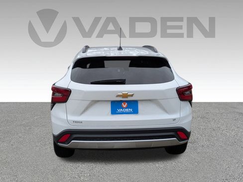 New 2026 Chevrolet Trax LT image 24