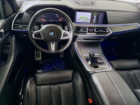 Used 2020 BMW X5 M50i w/ Premium Package AWD/4WD image 17