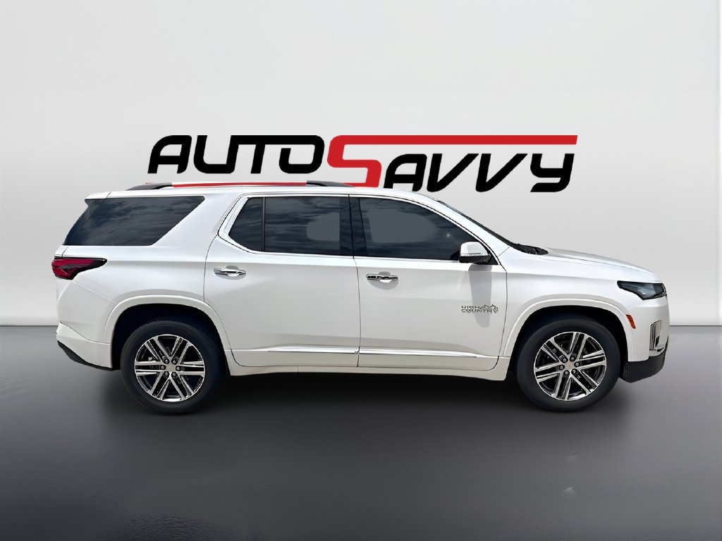 Used 2023 Chevrolet Traverse High Country w/ LPO, Floor Liner Package FWD image 8