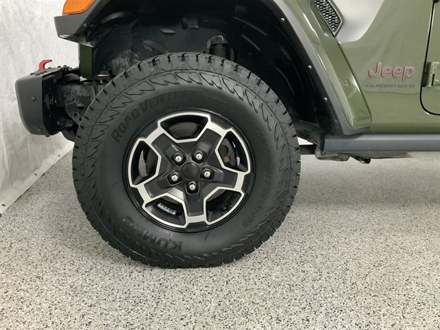Used 2023 Jeep Gladiator Rubicon AWD/4WD image 16