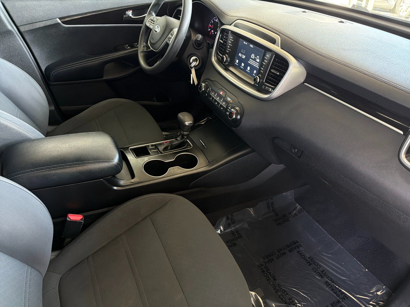 Used 2019 Kia Sorento L FWD image 16