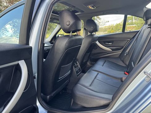 Used 2014 BMW 320i xDrive Sedan image 14