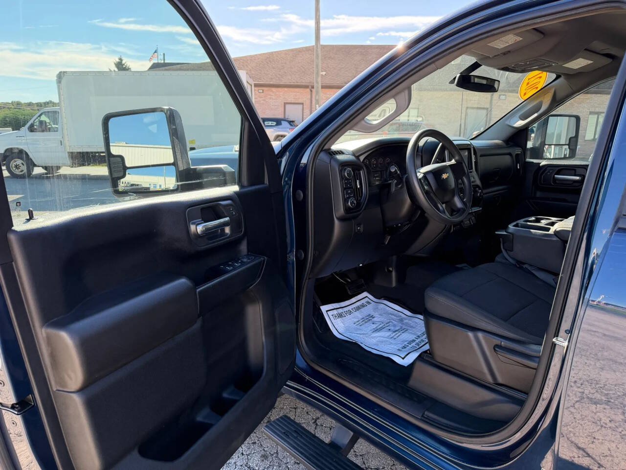 Used 2021 Chevrolet Silverado 2500 Custom w/ Custom Convenience Package AWD/4WD image 9