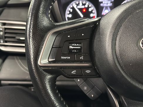 Used 2021 Subaru Outback Limited image 21