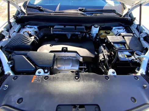 Used 2018 Buick Envision Essence image 27