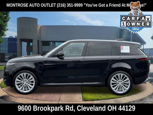 Used 2024 Land Rover Range Rover Sport SE AWD/4WD image 8