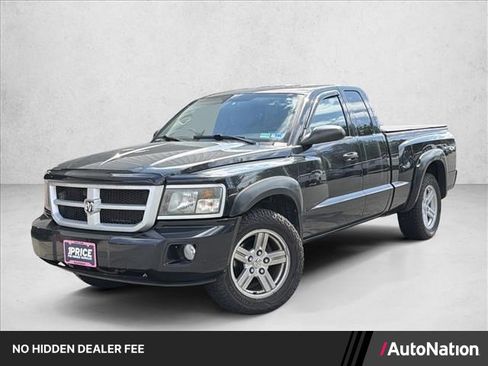 Used 2011 Dodge Dakota Big Horn AWD/4WD image 1