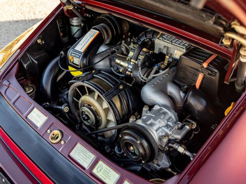 Used 1989 Porsche 911 Carrera RWD image 39