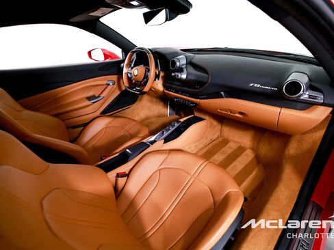 Used 2020 Ferrari F8 Tributo RWD image 19