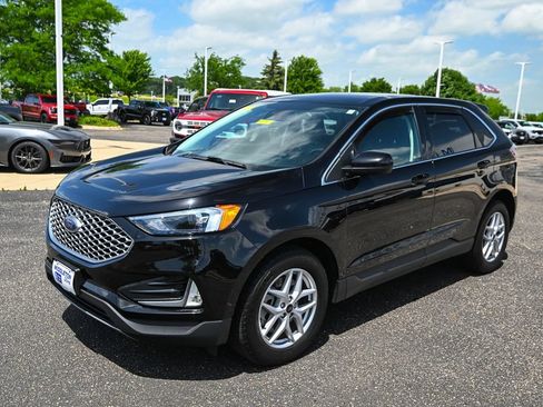 Used 2023 Ford Edge SEL w/ Convenience Package AWD/4WD image 9