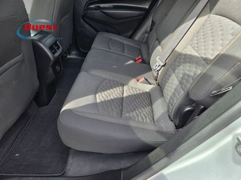 Used 2019 Chevrolet Equinox LT AWD/4WD image 45