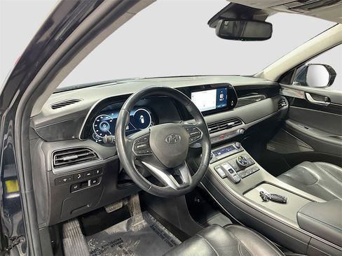 Used 2021 Hyundai Palisade Limited image 9