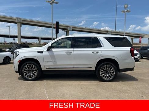 Used 2023 GMC Yukon Denali Ultimate AWD/4WD image 6